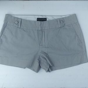 Banana Republic Light Gray Shorts Sz 8